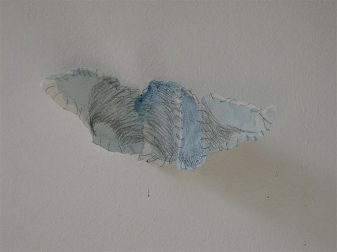 Vederlicht 2004 25x10x5 cm potlood, aquarel, papier en ijzerdraad